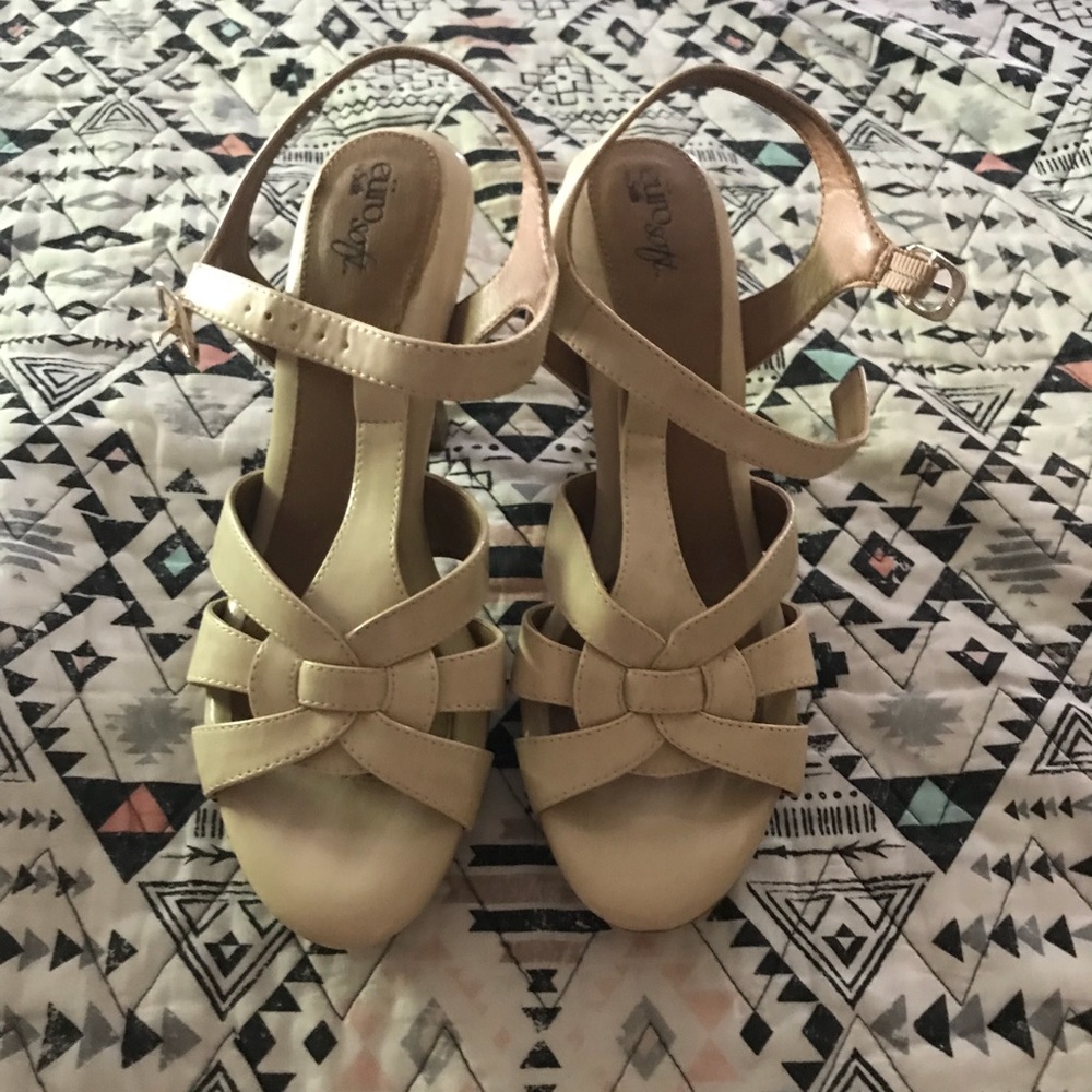 Nude heels